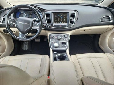 2017 Chrysler 200 Limited Platinum FWD