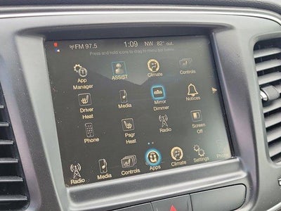 2017 Chrysler 200 Limited Platinum FWD