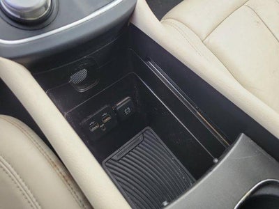 2017 Chrysler 200 Limited Platinum FWD