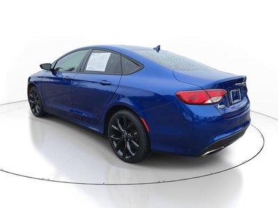 2016 Chrysler 200 4dr Sdn S FWD