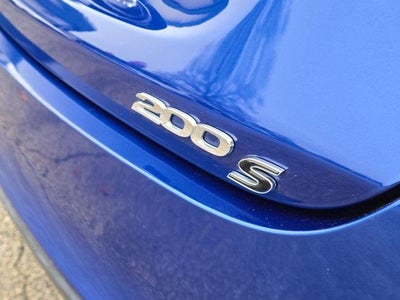 2016 Chrysler 200 4dr Sdn S FWD