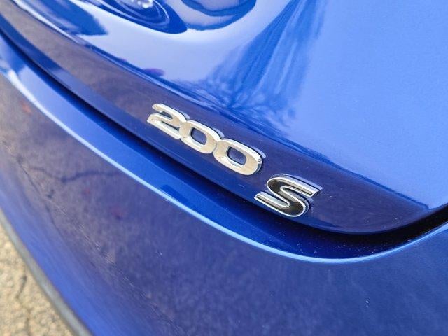 2016 Chrysler 200 4dr Sdn S FWD