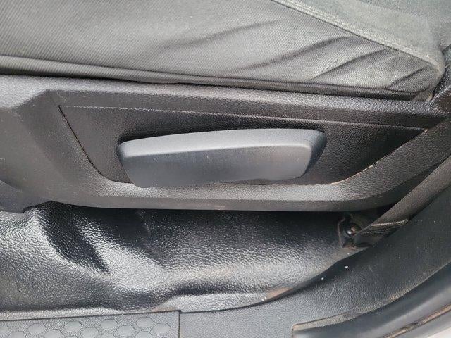 2022 RAM 1500 Classic Express 4x4 Quad Cab 6'4" Box