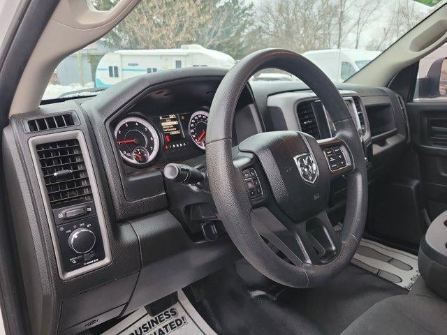 2022 RAM 1500 Classic Express 4x4 Quad Cab 6'4" Box