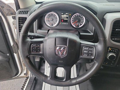 2022 RAM 1500 Classic Express 4x4 Quad Cab 6'4" Box