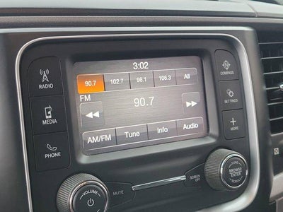 2022 RAM 1500 Classic Express 4x4 Quad Cab 6'4" Box