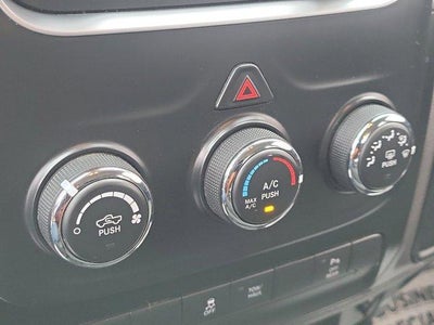 2022 RAM 1500 Classic Express 4x4 Quad Cab 6'4" Box