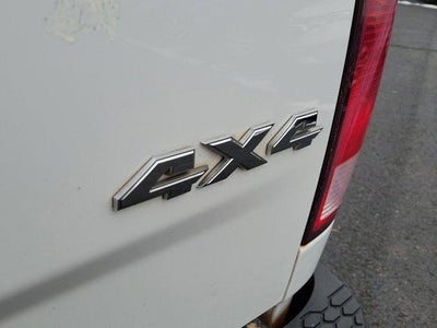 2022 RAM 1500 Classic Express 4x4 Quad Cab 6'4" Box