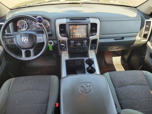 2015 RAM 1500 4WD Crew Cab 5.7 Ft Box Big Horn