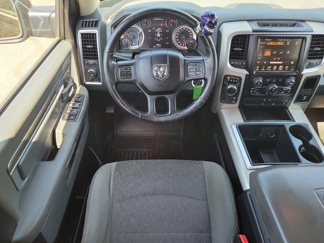 2015 RAM 1500 4WD Crew Cab 5.7 Ft Box Big Horn