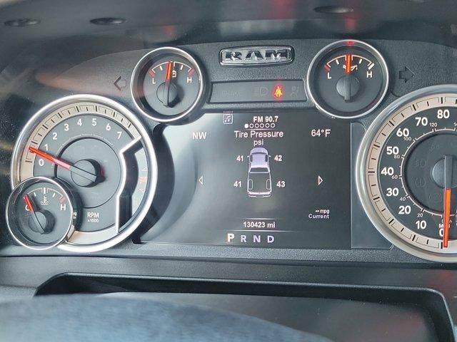 2015 RAM 1500 4WD Crew Cab 5.7 Ft Box Big Horn