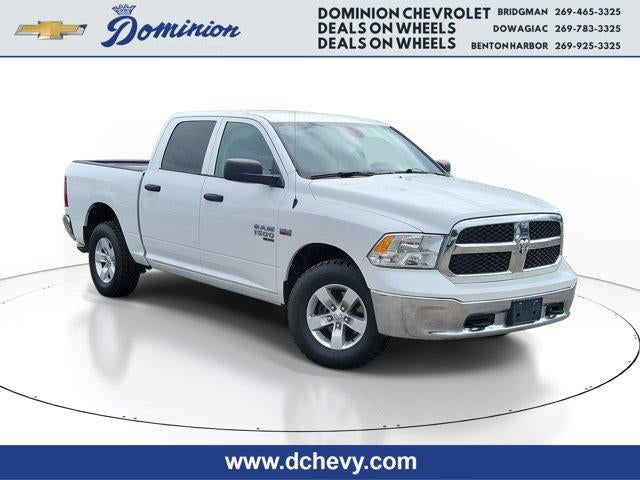 2023 RAM 1500 Classic SLT 4x4 Crew Cab 5'7" Box