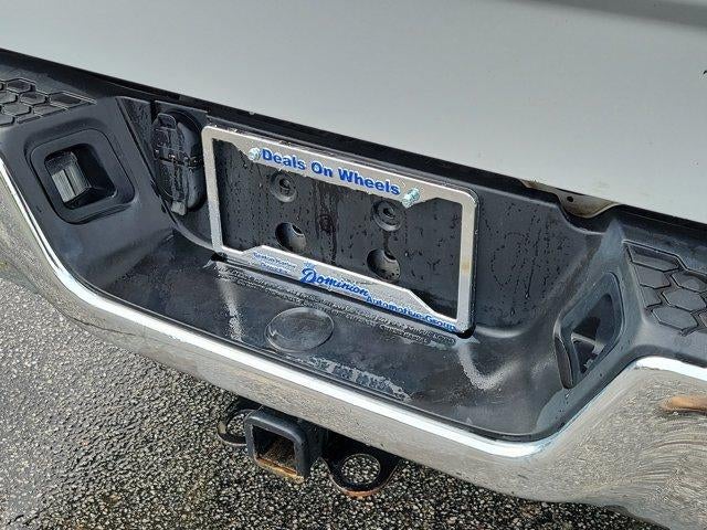 2023 RAM 1500 Classic SLT 4x4 Crew Cab 5'7" Box