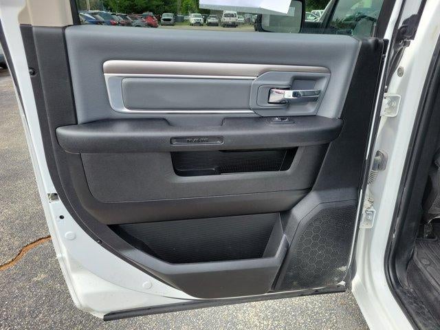 2023 RAM 1500 Classic SLT 4x4 Crew Cab 5'7" Box