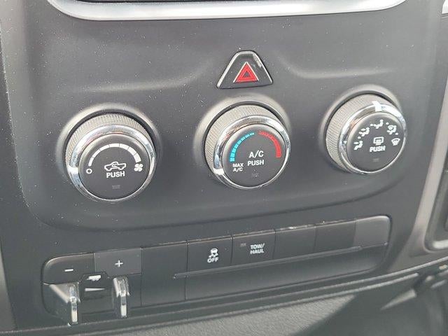 2023 RAM 1500 Classic SLT 4x4 Crew Cab 5'7" Box