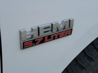 2023 RAM 1500 Classic SLT 4x4 Crew Cab 5'7" Box