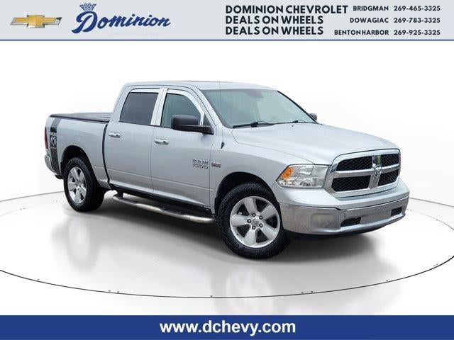 2016 RAM 1500 4WD Crew Cab 5.7 Ft Box Big Horn