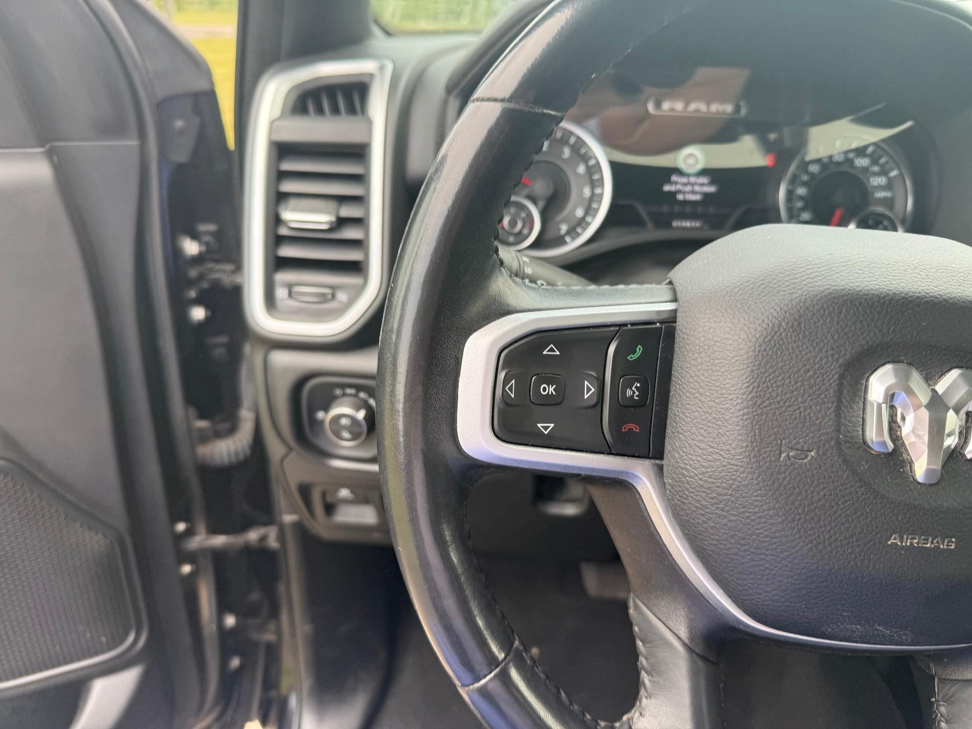 2023 RAM 1500 Big Horn 4x4 Crew Cab 5'7" Box