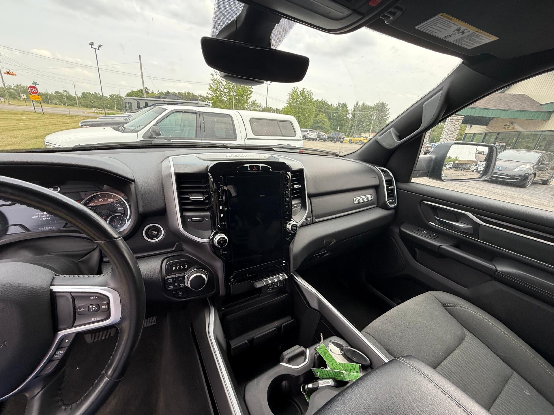 2023 RAM 1500 Big Horn 4x4 Crew Cab 5'7" Box