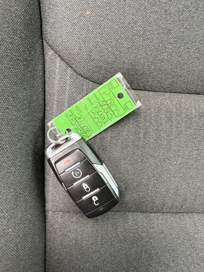 2023 RAM 1500 Big Horn 4x4 Crew Cab 5'7" Box