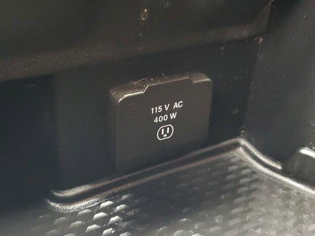 2025 RAM 1500 Laramie 4x4 Crew Cab 5'7" Box