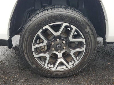 2025 RAM 1500 Laramie 4x4 Crew Cab 5'7" Box