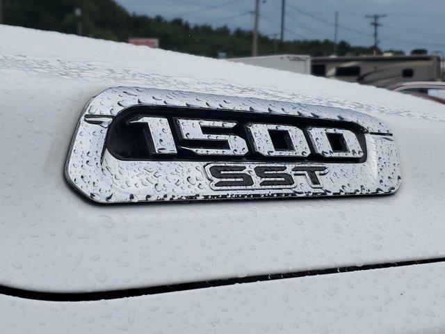 2025 RAM 1500 Laramie 4x4 Crew Cab 5'7" Box