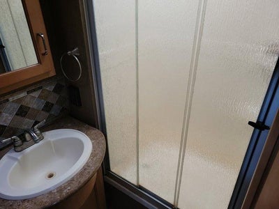 2015 Ford Super Duty F-53 Motorhome Stripped Chassis 158" DRW