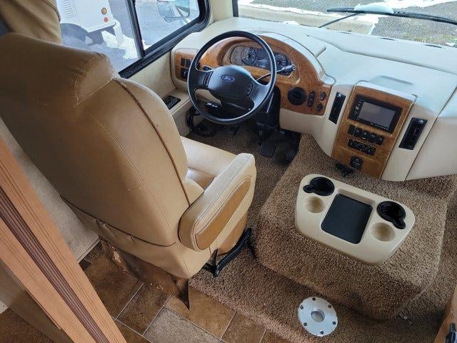 2015 Ford Super Duty F-53 Motorhome Stripped Chassis 158" DRW