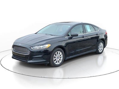 2015 Ford Fusion 4dr Sdn S FWD