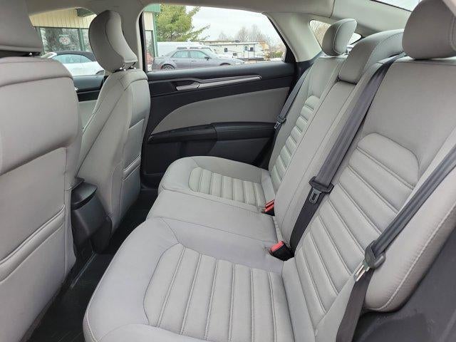 2015 Ford Fusion 4dr Sdn S FWD