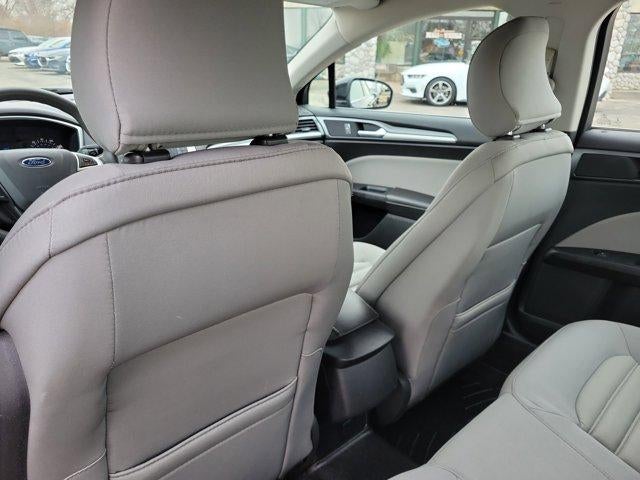 2015 Ford Fusion 4dr Sdn S FWD