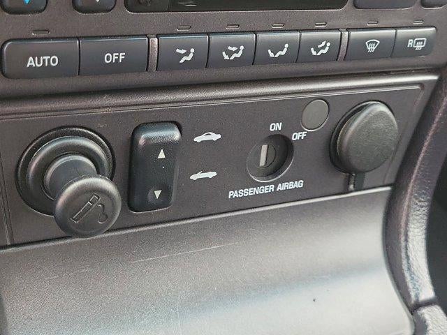 2003 Ford Thunderbird Deluxe