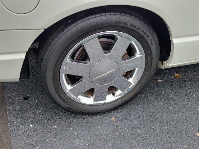 2003 Ford Thunderbird Deluxe