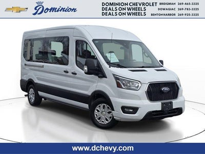 2023 Ford Transit Passenger Wagon T-350 148" Med Roof XL RWD