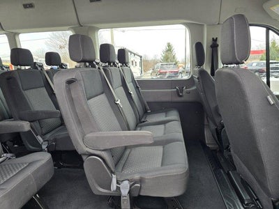 2023 Ford Transit Passenger Wagon T-350 148" Med Roof XL RWD