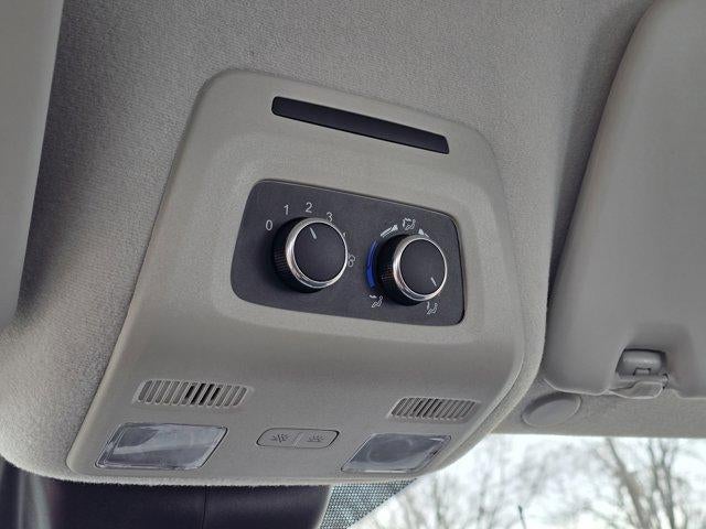 2023 Ford Transit Passenger Wagon T-350 148" Med Roof XL RWD