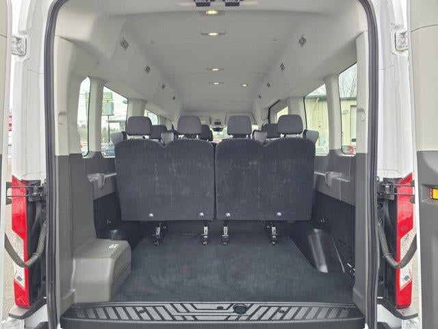 2023 Ford Transit Passenger Wagon T-350 148" Med Roof XL RWD