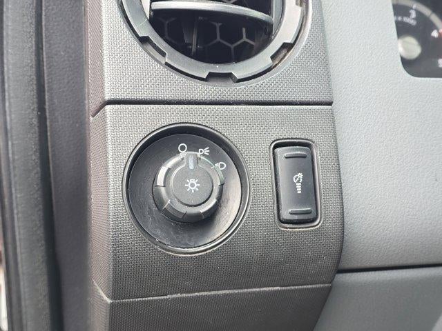 2012 Ford Super Duty F-350 SRW 4WD Reg Cab 141" WB 60" CA XL