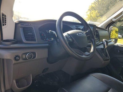 2022 Ford Transit Cutaway T-350 RWD DRW 138" WB 9950 GVWR
