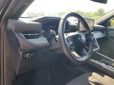 2025 Ford Explorer ST-Line 4WD