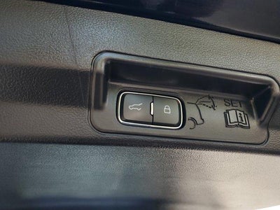 2025 Ford Explorer ST-Line 4WD