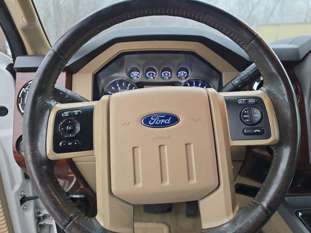 2016 Ford Super Duty F-350 SRW 4WD Crew Cab 6-3/4 Ft Box XL