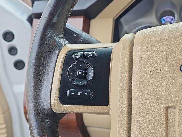 2016 Ford Super Duty F-350 SRW 4WD Crew Cab 6-3/4 Ft Box XL