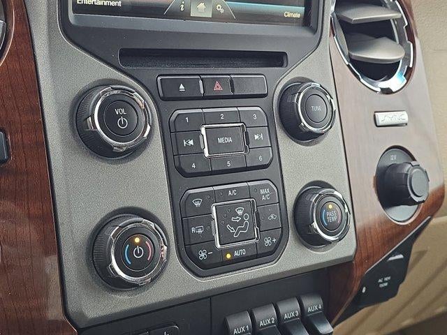 2016 Ford Super Duty F-350 SRW 4WD Crew Cab 6-3/4 Ft Box XL