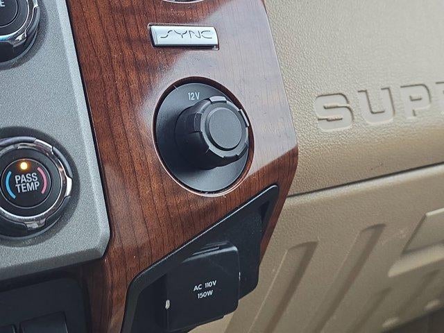 2016 Ford Super Duty F-350 SRW 4WD Crew Cab 6-3/4 Ft Box XL