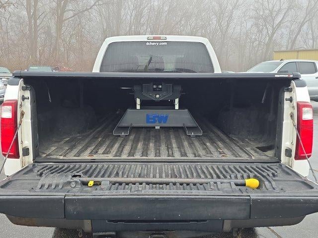 2016 Ford Super Duty F-350 SRW 4WD Crew Cab 6-3/4 Ft Box XL