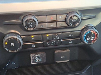 2025 Ford SUPER DUTY F-350 DRW XL 4WD Crew Cab 8' Box