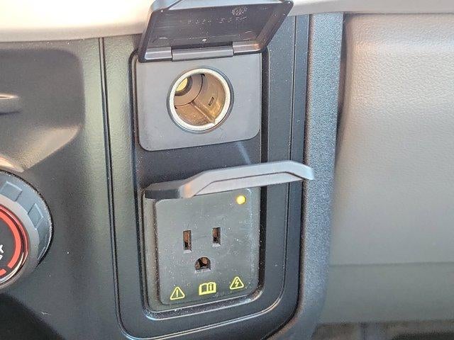 2025 Ford SUPER DUTY F-350 DRW XL 4WD Crew Cab 8' Box