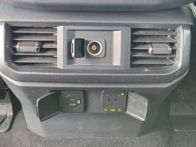 2023 Ford F-150 XL 4WD SuperCrew 5.5' Box